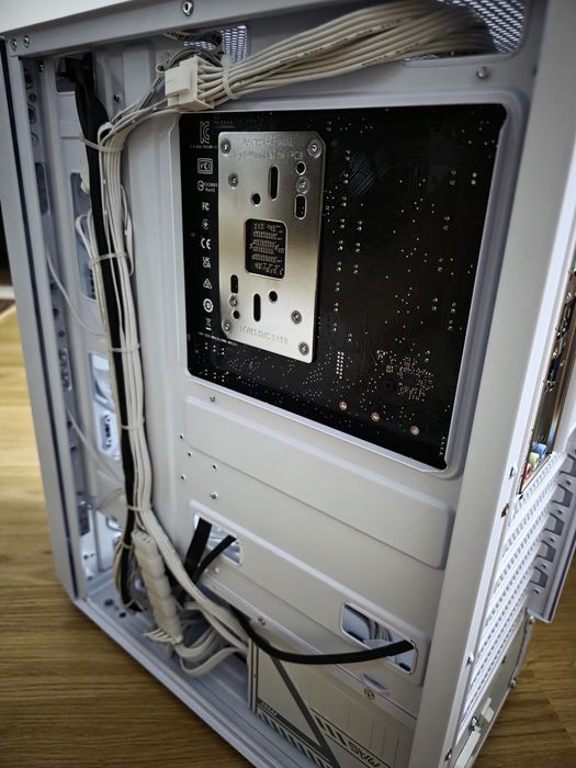 AM5 - Ryzen 7 8700G - KIT - vand sau schimb cu placa video