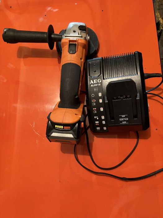 Акумулаторен ъглошлайф на AEG  BEWS  18 - 125X