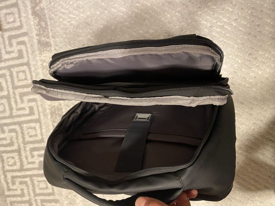 Школьная сумка или под ноутбук