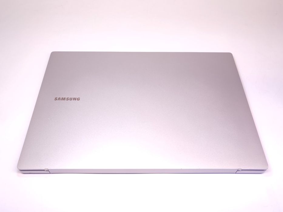 Samsung Galaxy Book GO Snapdragon 7C Gen 2 2.55GHz SSD | #D91601