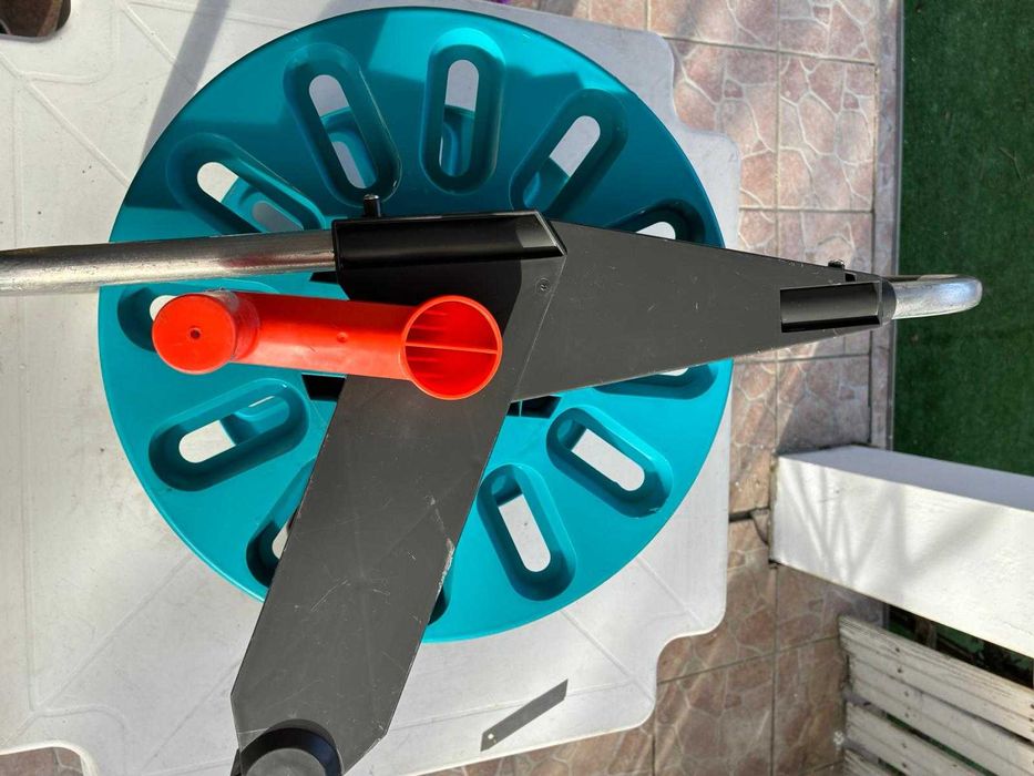 Rola suport furtun Gardena.