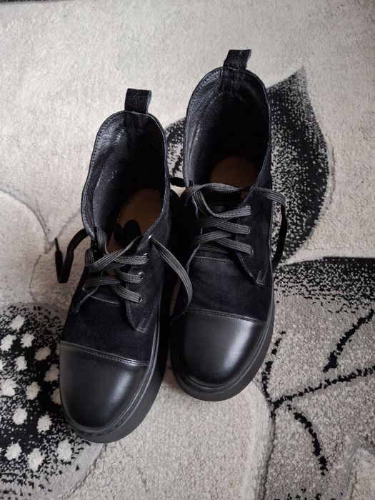 Боти Bianki ,почти нови. Естествен велур.