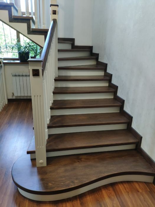 Дом в двух уровнях из 6 комнат