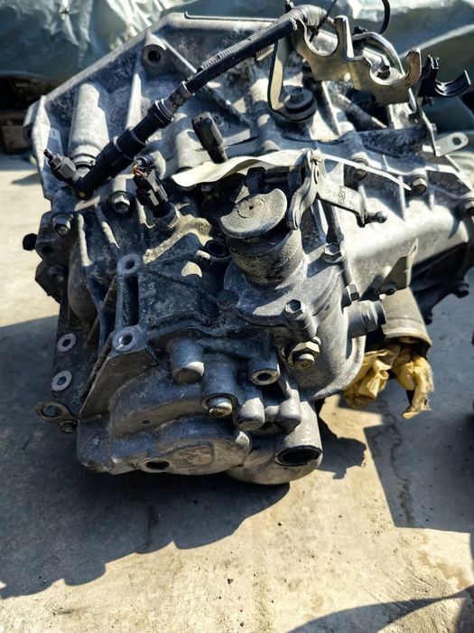 Ръчна скоростна кутия Suzuki S Cross 2014 4x4 6ск - ZND