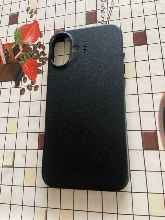 чехол для iphone 16 plus оригинал