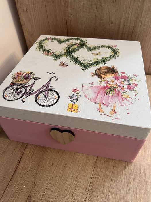 Cutie Trusou Botez Personalizat (din lemn)