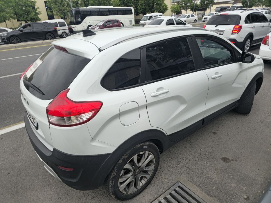 Lada x ray 2022 yili