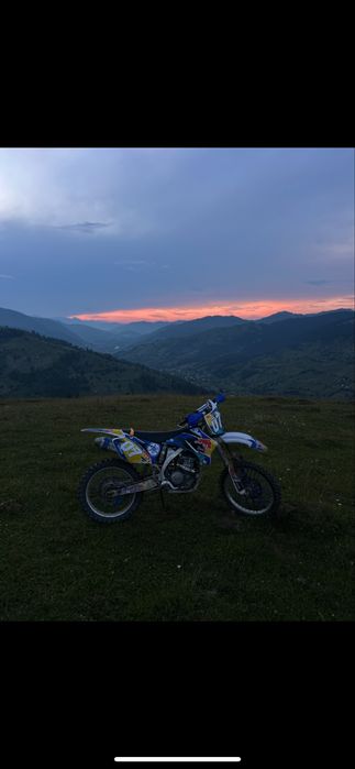 Vand Yamaha yz250f foarte ingrijita