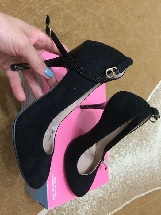 Туфли замшевые 37 размер