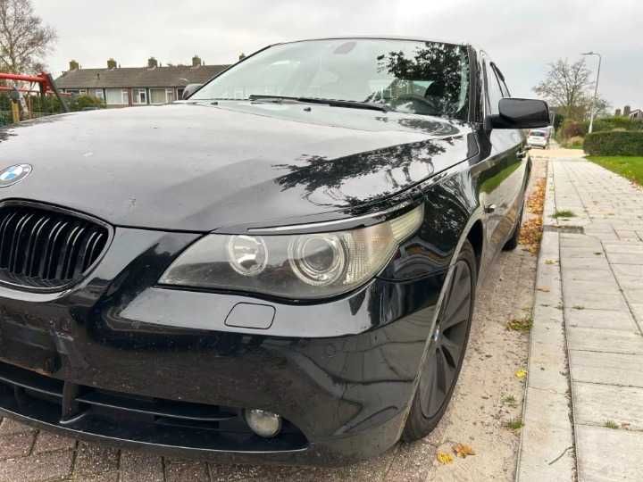 Set 2 Pleoape Faruri Far BMW Seria 5 E60 E61, 2003-2010, Negru Lucios