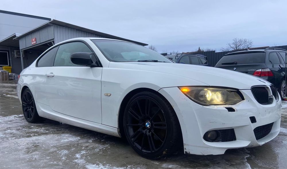 Dezmembrez BMW 320d ,M PACK Edition 2012,Hi-Fi,Jante 193 M,Recaro