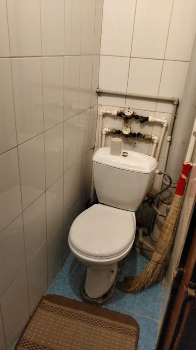 Сдам  2 ком. Квартиру 80 плюс ком.