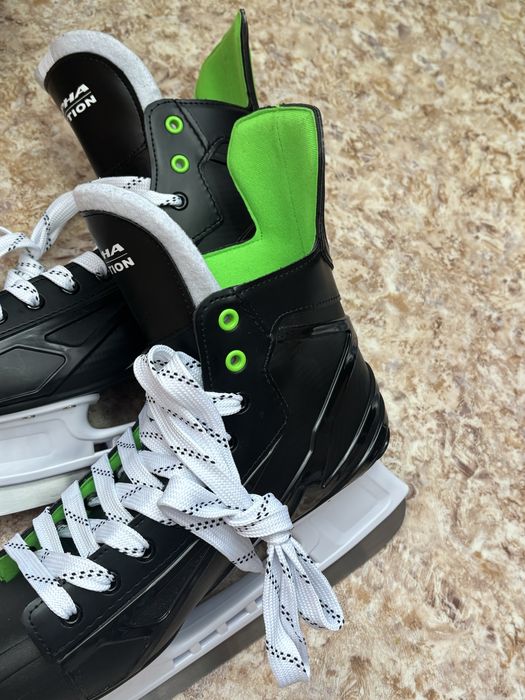 Коньки Alpha 44 размер