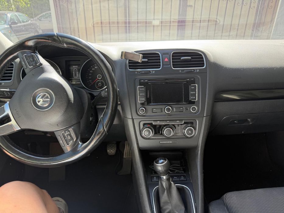 VOLKSWAGEN Golf 2012 — imagine 5