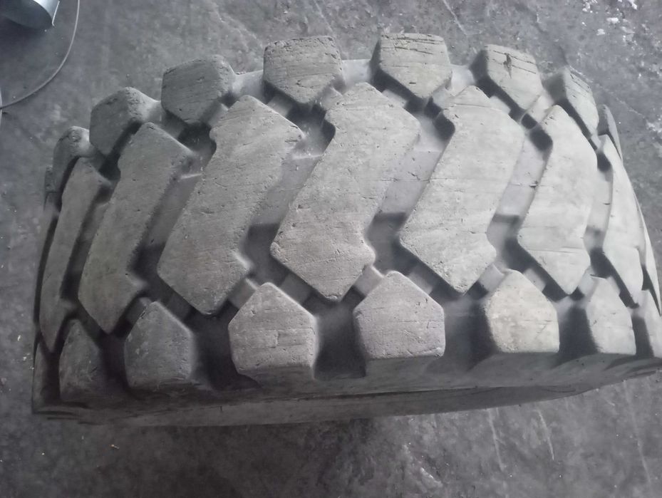 Шины Фронтальный погрузчик