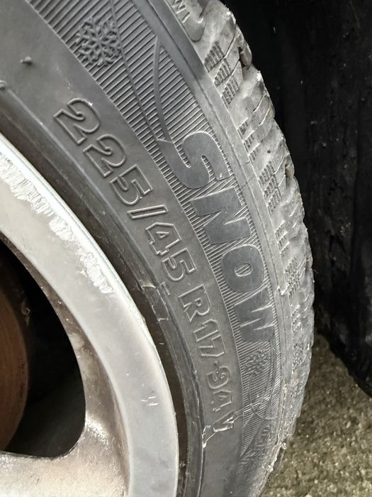 Джанти 17 5х100 с хубави зимни гуми