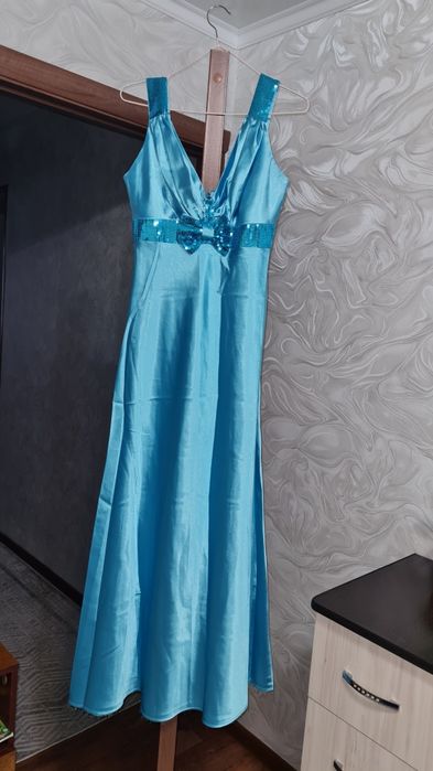 Продам платье...