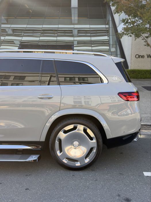 Mercedes-Maybach GLS 600 new 2026