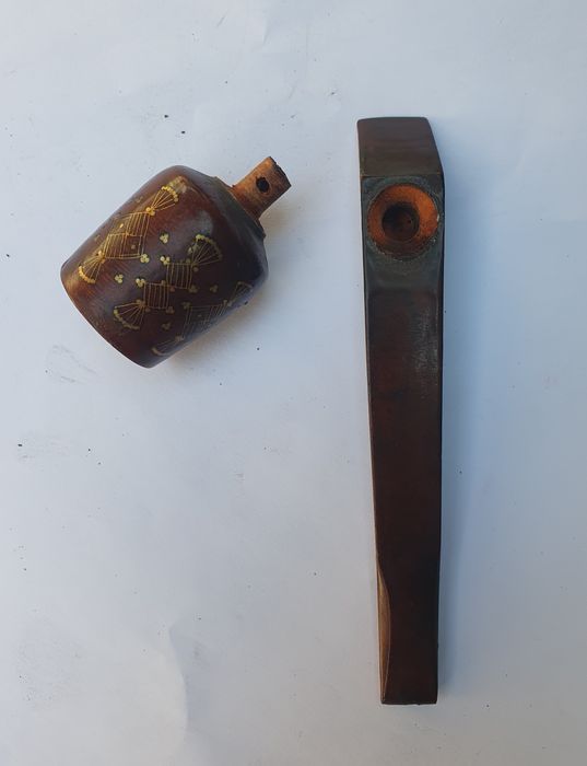 Pipe lemn sculptate/pipa plastic