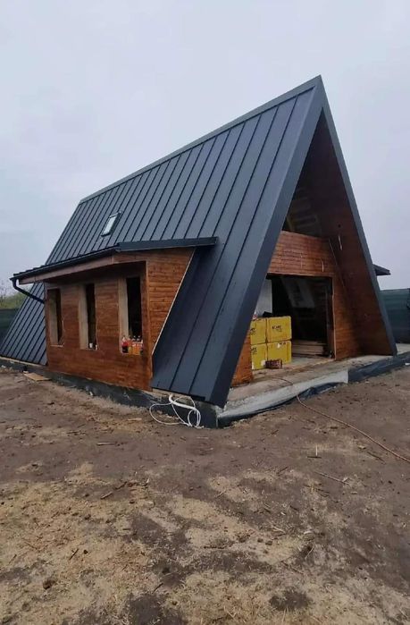 Confectionam case modulare pe structură metalică cabane tip A