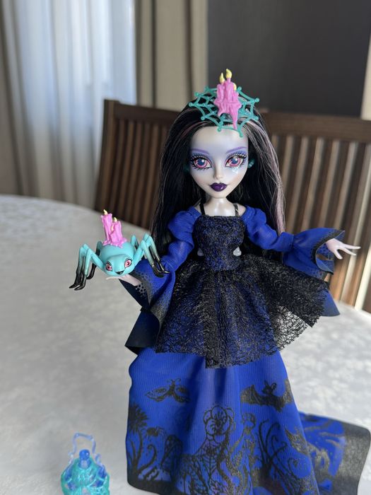 Продам Lenore Loomington Monster High