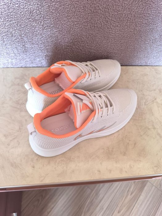 Женская обувь новая