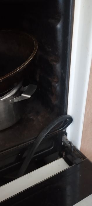 Плита Hansa плиты работают .