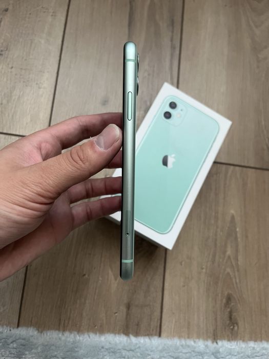 Iphone 11 продам