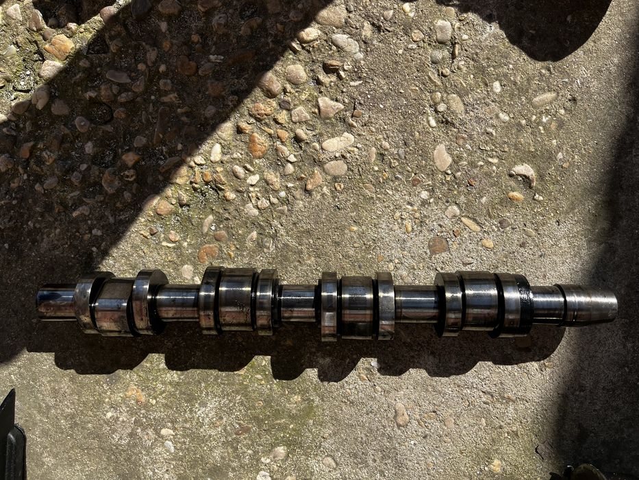 Разпределителен вал от голф 5 BKD