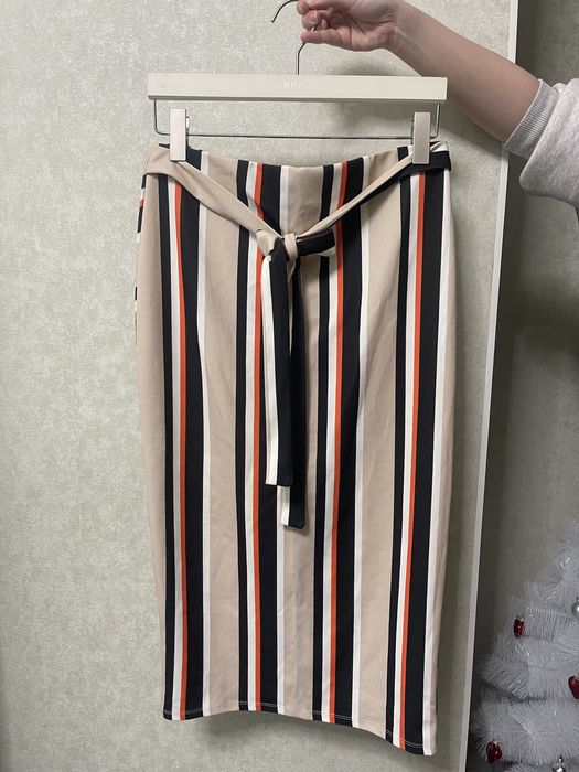 Платья юбки комбинезоны