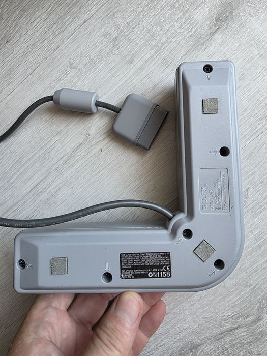 Sony Multi Tap SCPH-1070 Playstation 1 PsOne Multiplayer Adapter