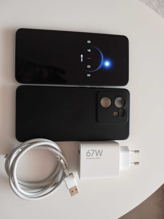 Телефон Xiaomi 13T 256GB, 8GB RAM | Без забележки, зарядно, калъф