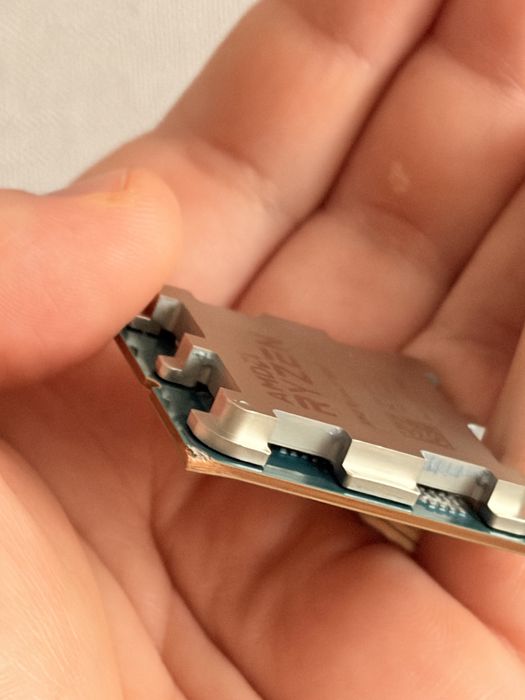 Процессор AMD 7500F