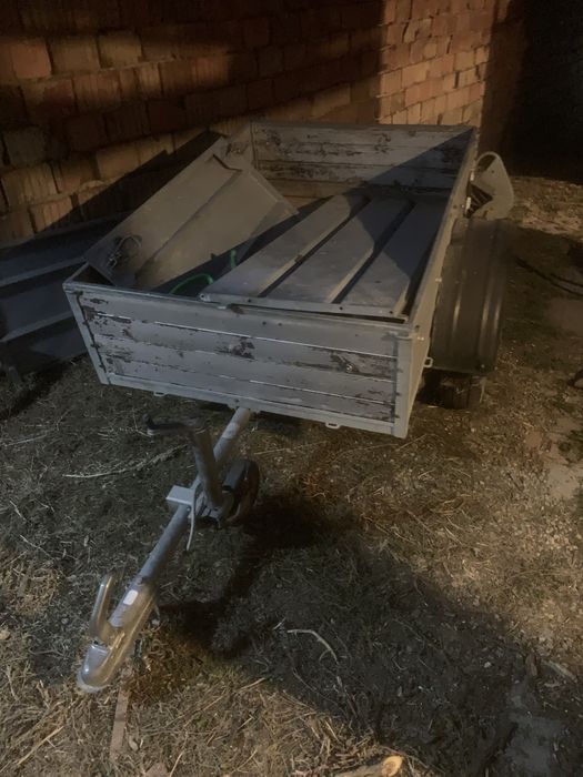 Vand remorca auto