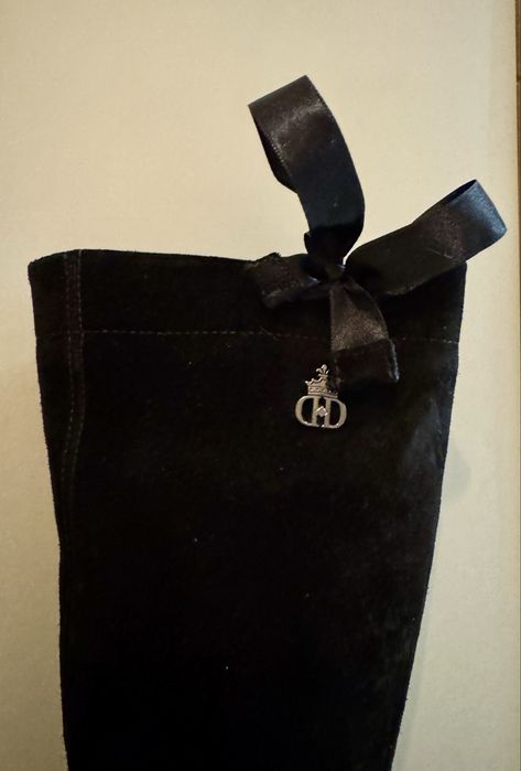 Велурени ботуши на ток Daris