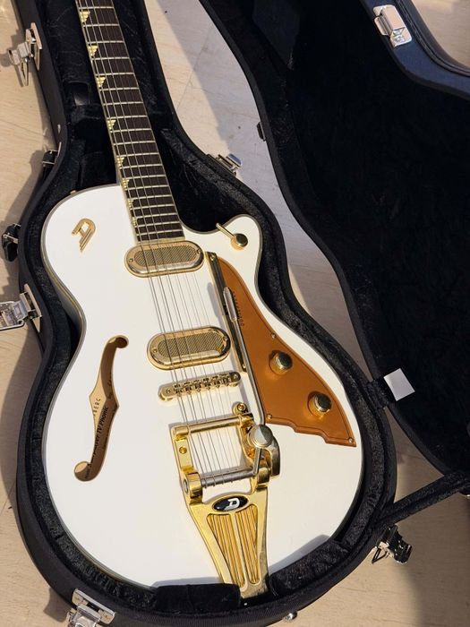 Електрическа китара Duesenberg
