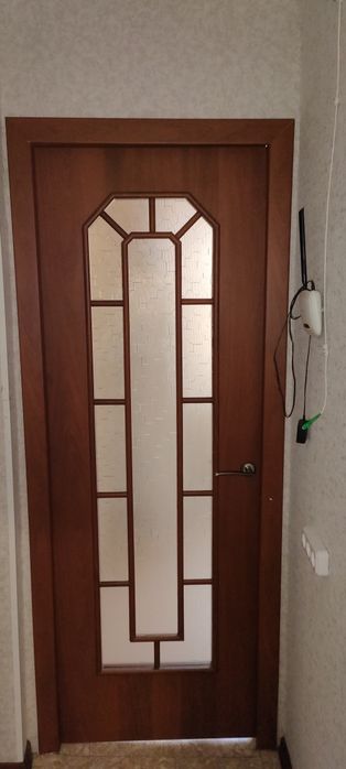 Продам межкомнатные двери