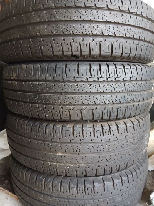 Cauciucuri  michelin  225 75 16 c