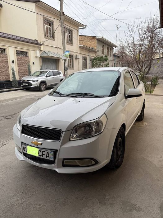 Нексия 3 сотилади автомат 2017йил!