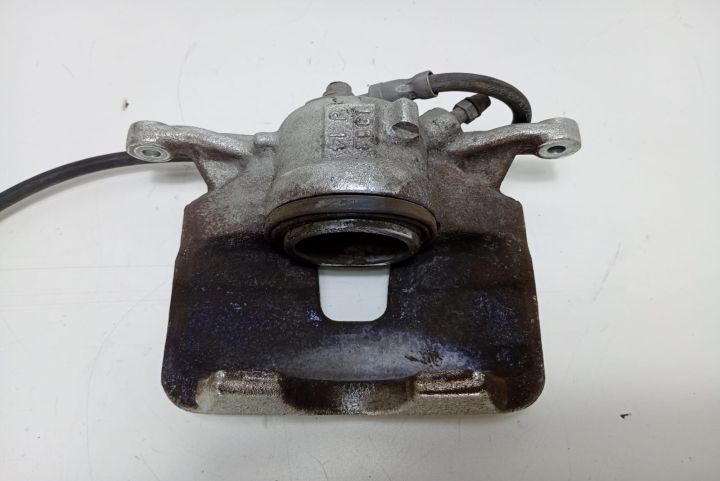 Etrier dreapta fata   2Y360G Audi A3 a 4-a generatie (8Y) seria