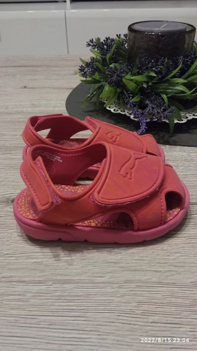 Детски сандали на Gioseppo и спортни Puma