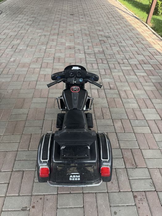 Детские электрические машинки