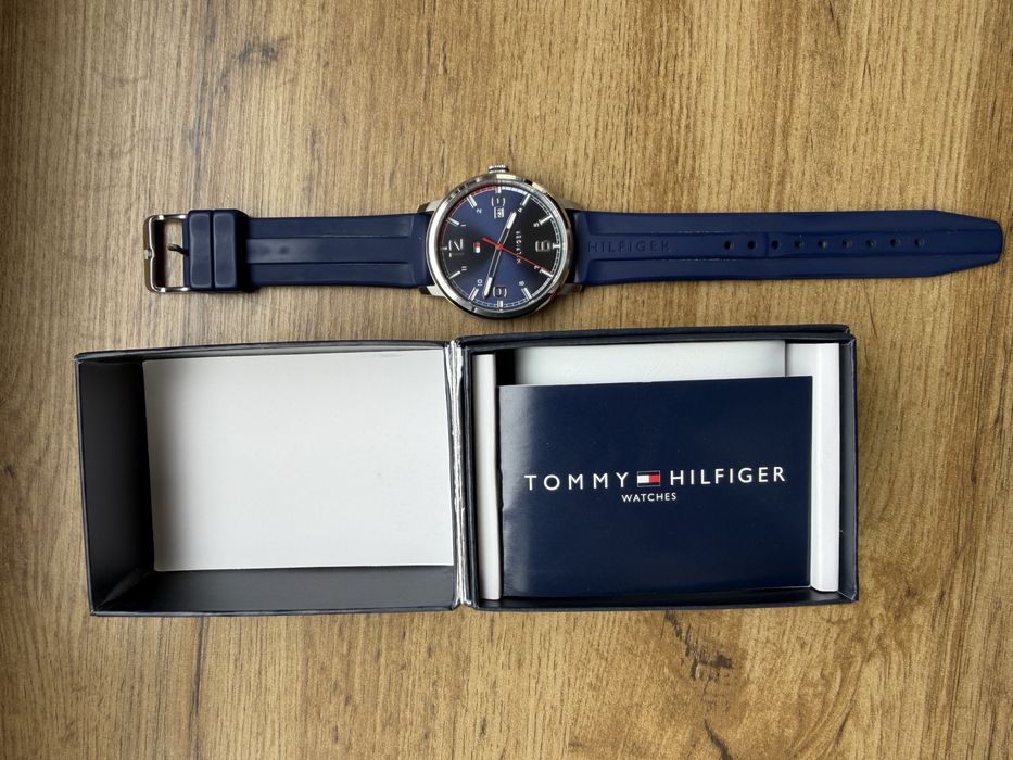 Ceas Tommy Hilfiger