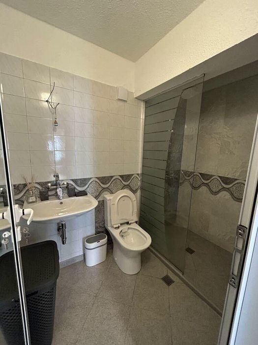 Дава се под наем Тристаен апартамент в София, Банишора - 79 кв.м за 777.75 € - Снимка #5