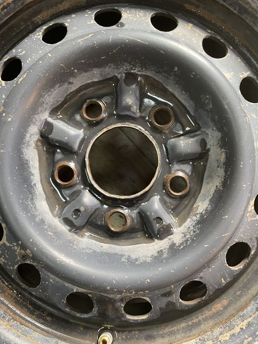 Диски на 14 5/114,3