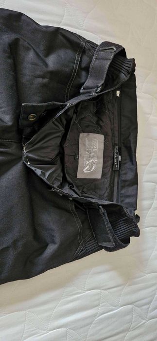 Продавам дамски, текстилен, Мото-панталон N36