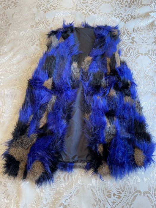Veste noi de blana Atelier Paris si Zara