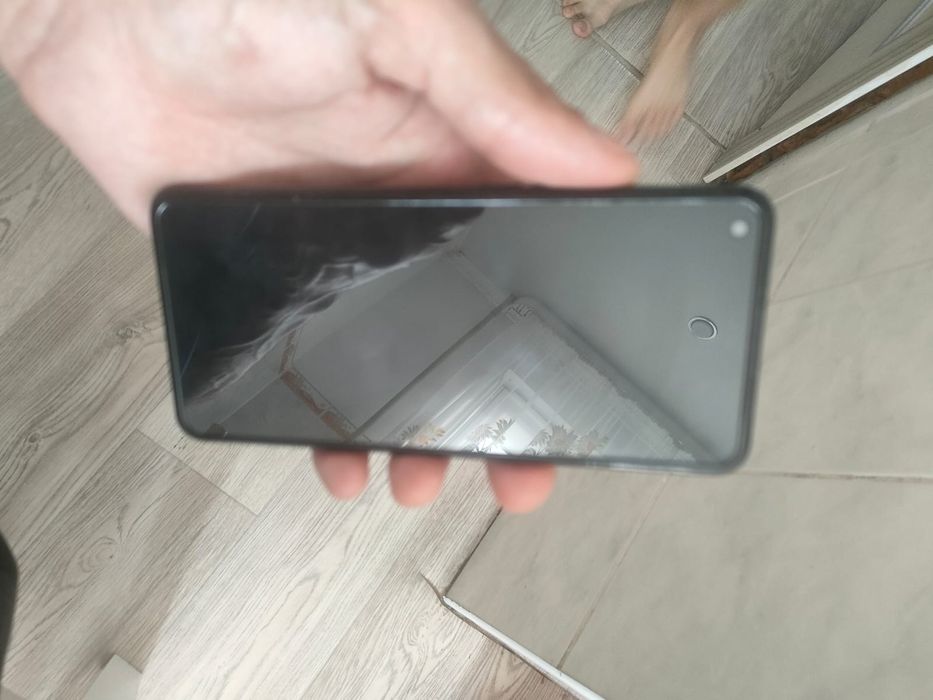 Продам  смартфон орро рено8