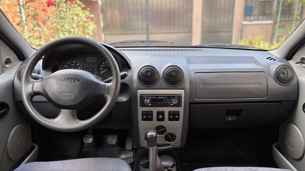 Dacia Logan 2005 1.4 benzina 136.000km - Unic Proprietar de nou