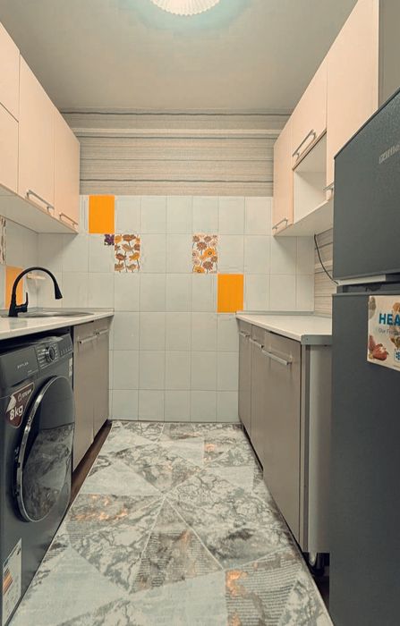 Чиланзар 9 квартал 2 хона 1 этаж  балкон 2*6 метро Мирзо Улугбек якин